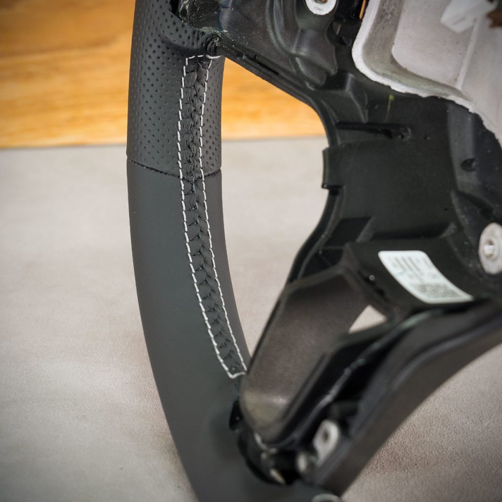 Mercedes-Benz GLE W167 Custom steering wheel