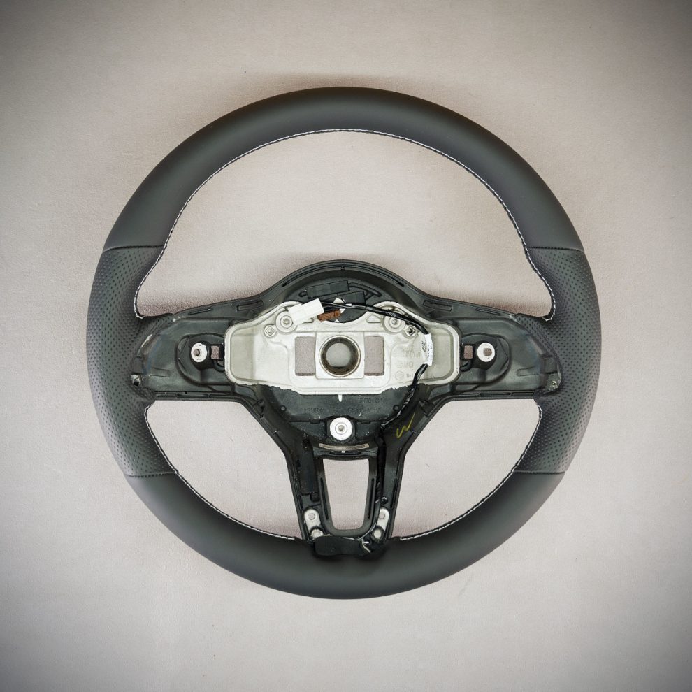 Mercedes-Benz GLE W167 Custom steering wheel
