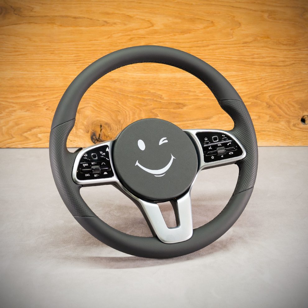 Mercedes-Benz Sprinter Custom steering wheel
