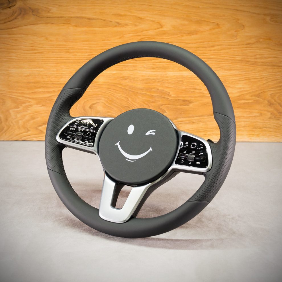 Mercedes-Benz Sprinter Custom steering wheel