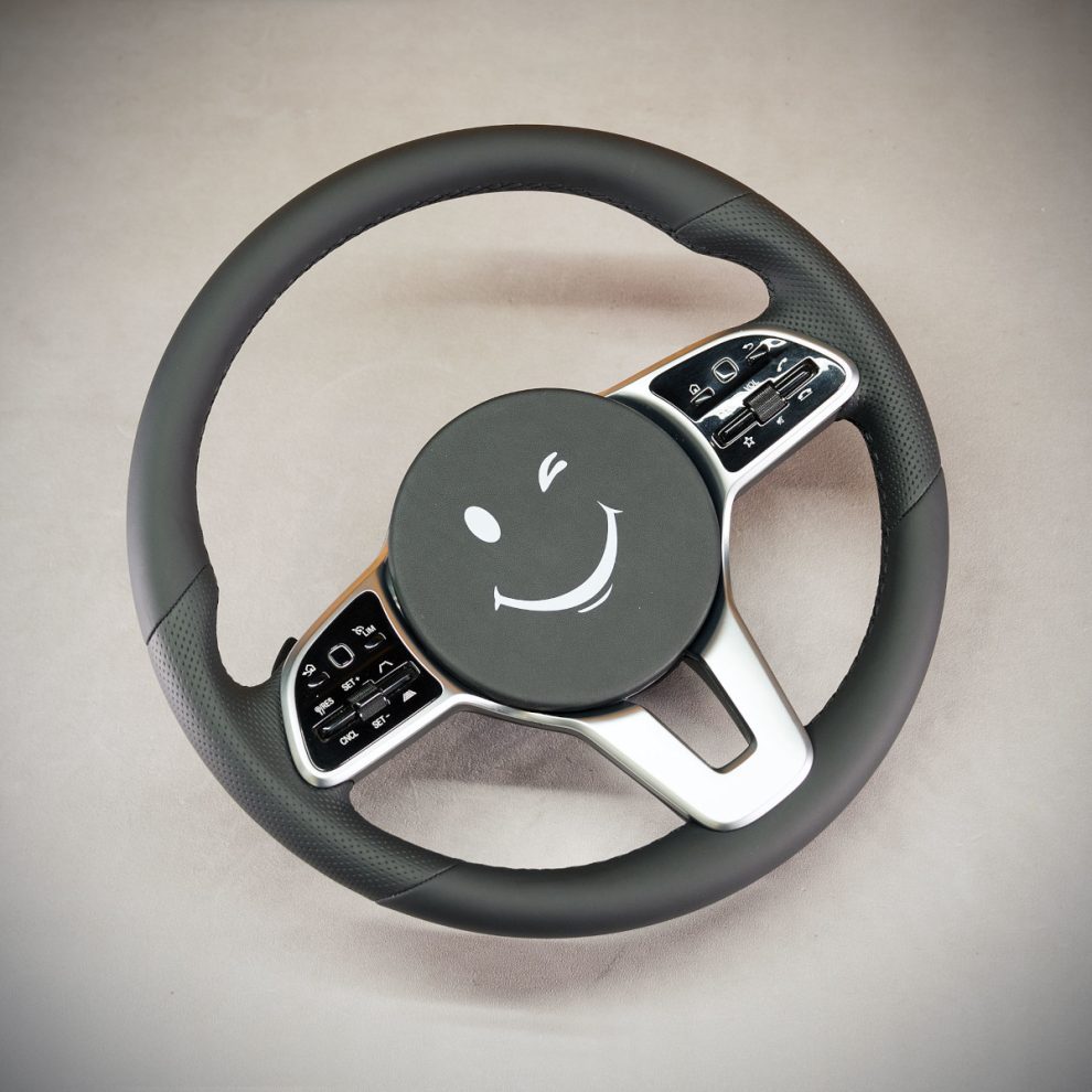 Mercedes-Benz Sprinter Custom steering wheel