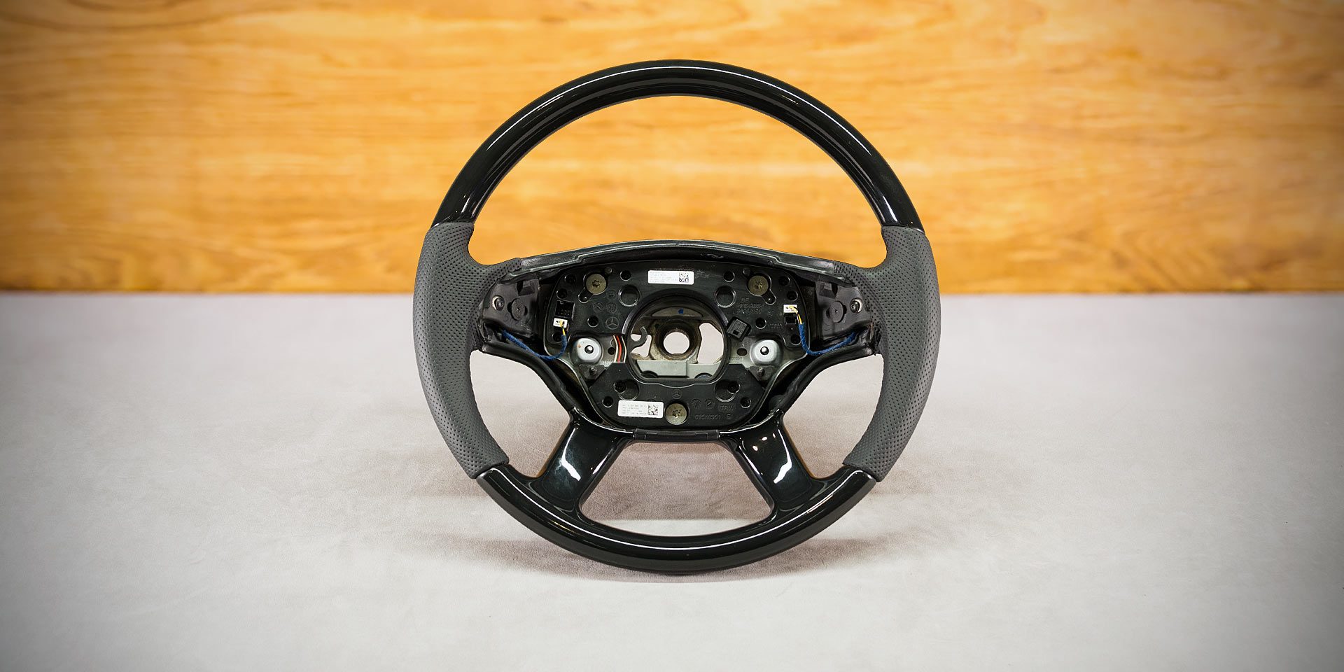 Mercedes-Benz W221 Custom steering wheel