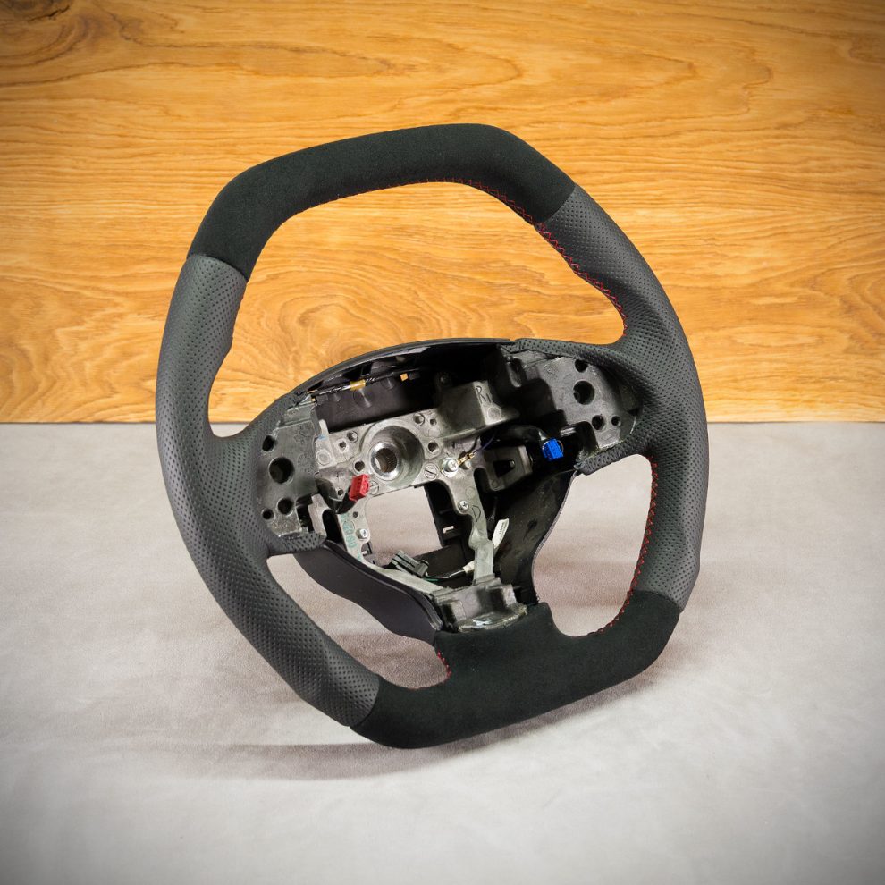 Mitsubishi Colt VI Custom steering wheel