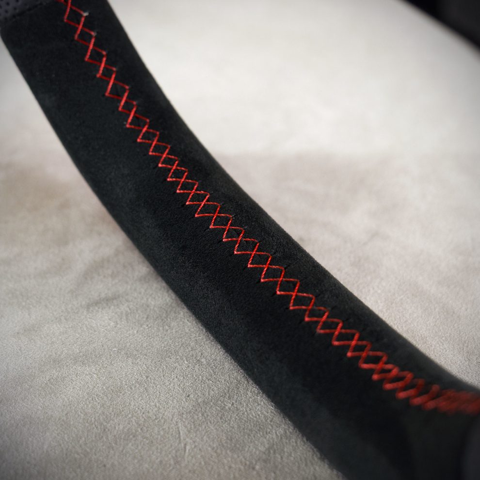 Mitsubishi Colt VI Custom steering wheel