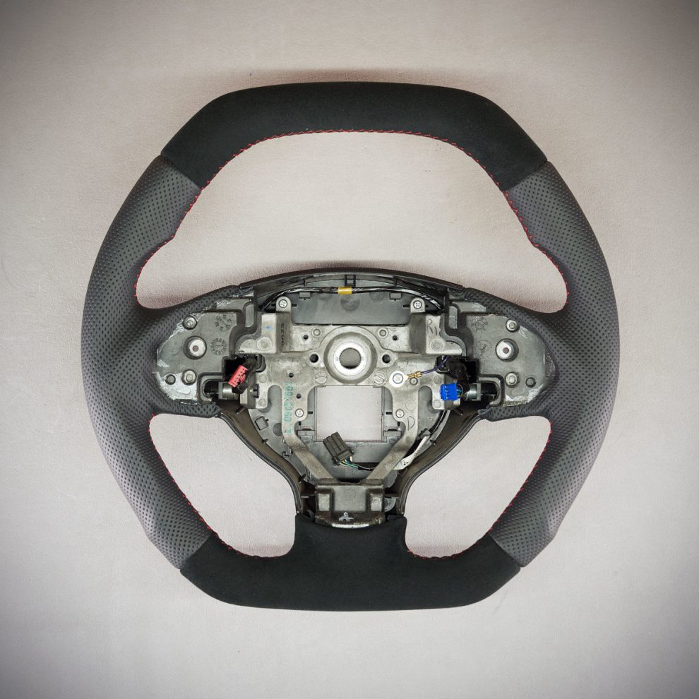 Mitsubishi Colt VI Custom steering wheel