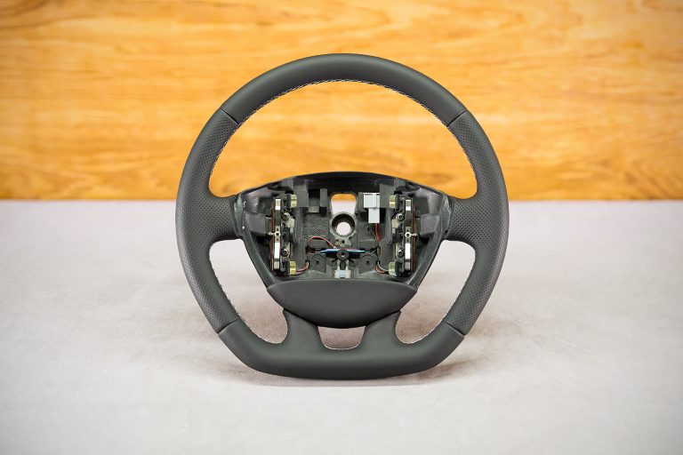 Nissan Primastar Custom steering wheel
