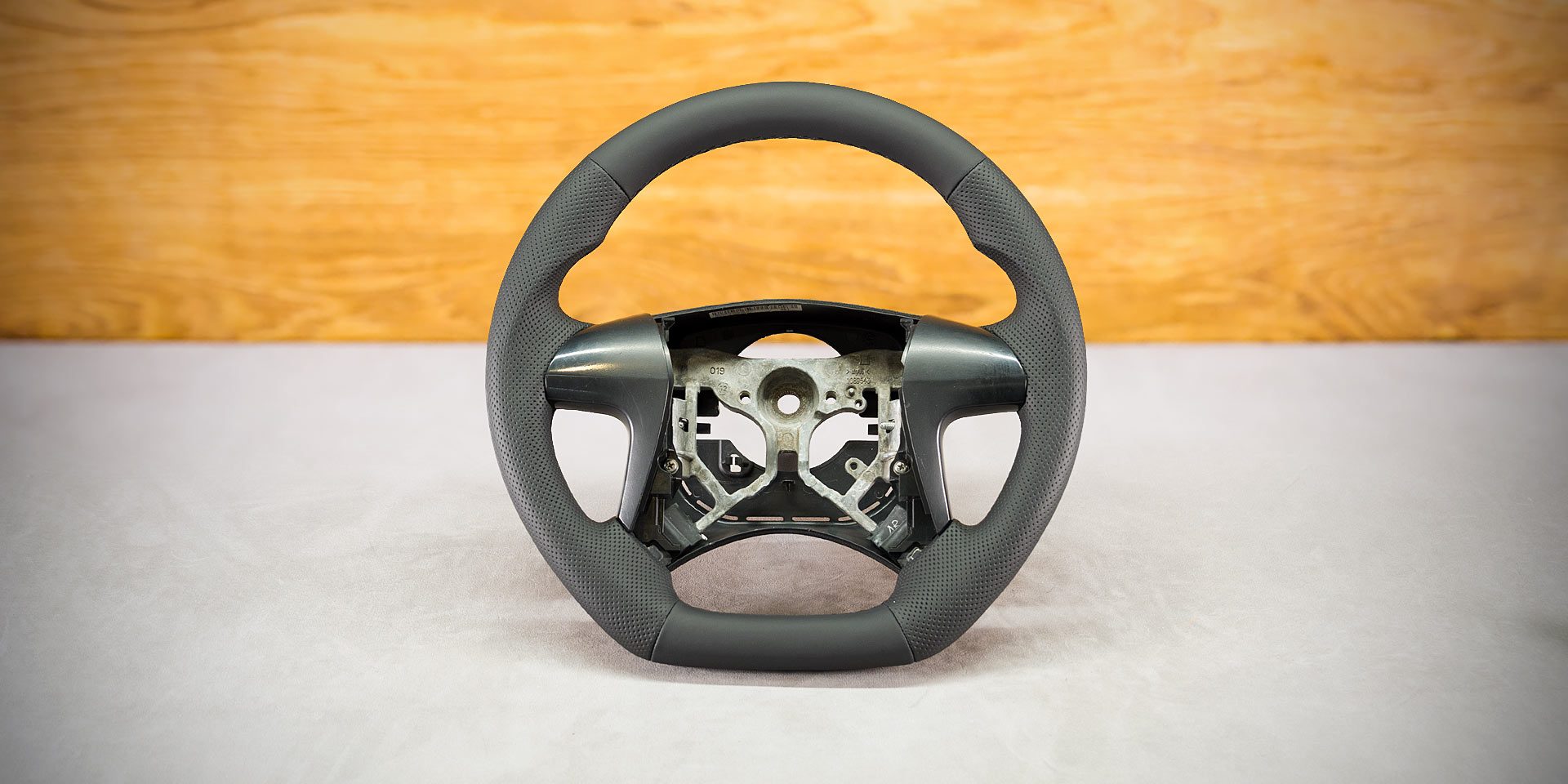 Toyota Hilux Custom steering wheel