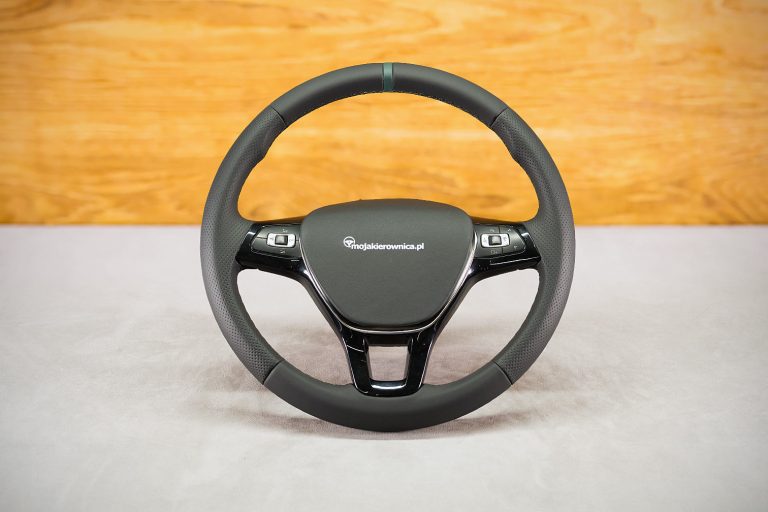 Volkswagen Amarok Custom steering wheel