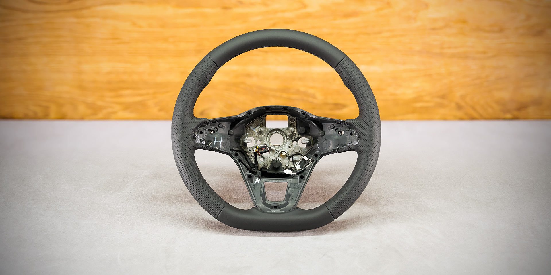 Volkswagen Atlas Custom steering wheel