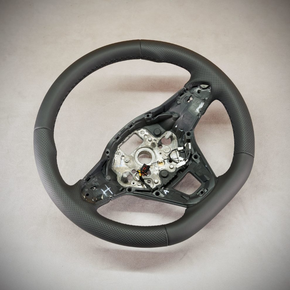 Volkswagen Atlas Custom steering wheel