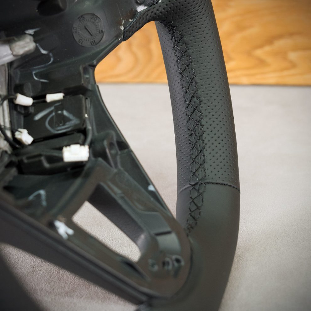 Volkswagen Atlas Custom steering wheel