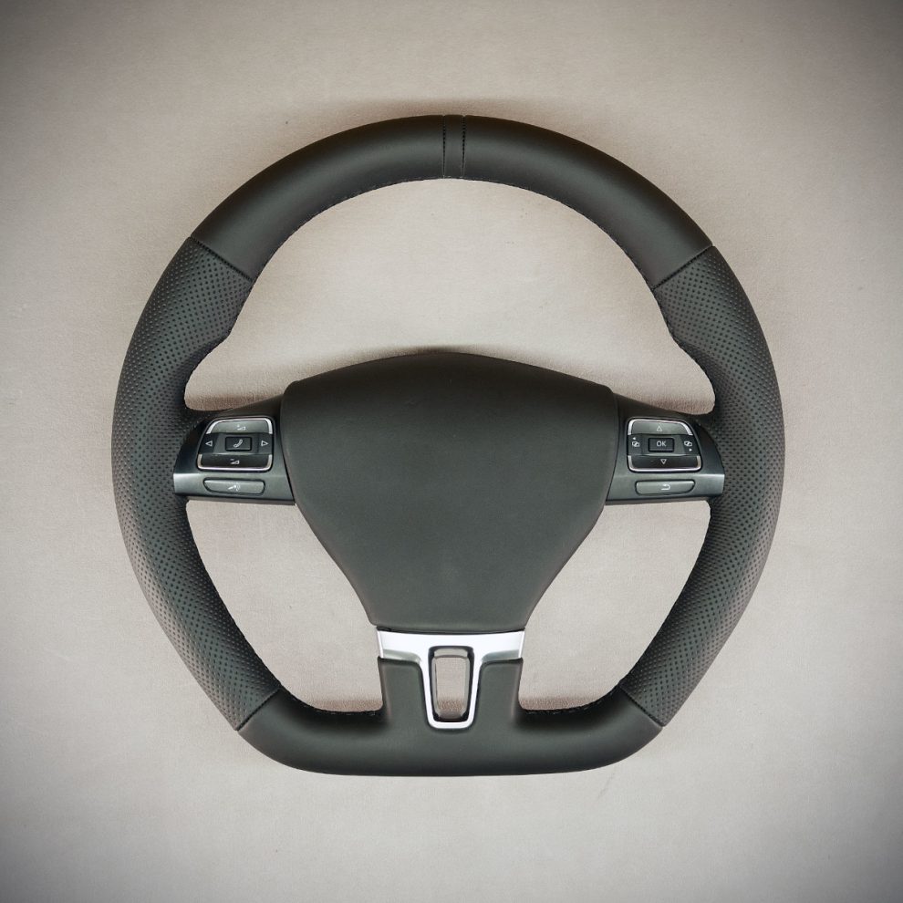 Volkswagen Passat CC Custom steering wheel