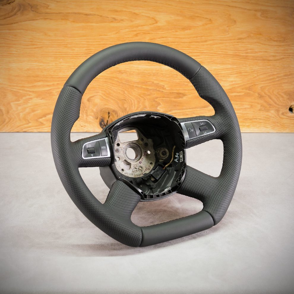 Audi A4 B8 Custom steering wheel