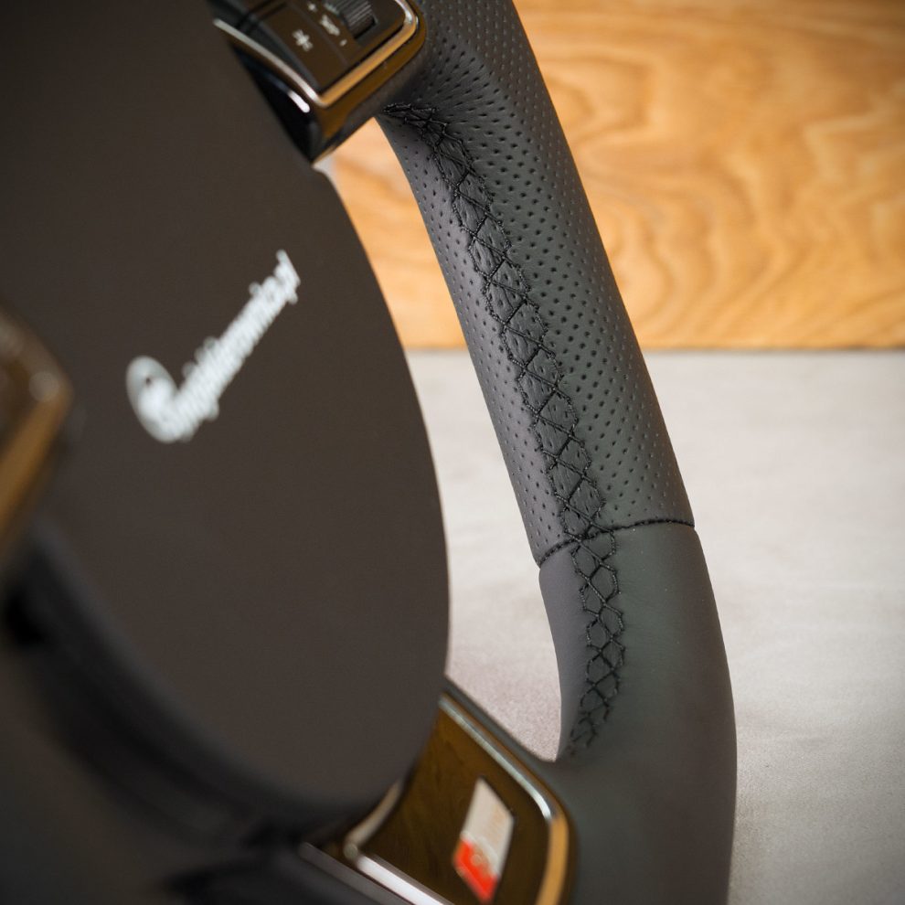 Audi A6 C7 Custom steering wheel