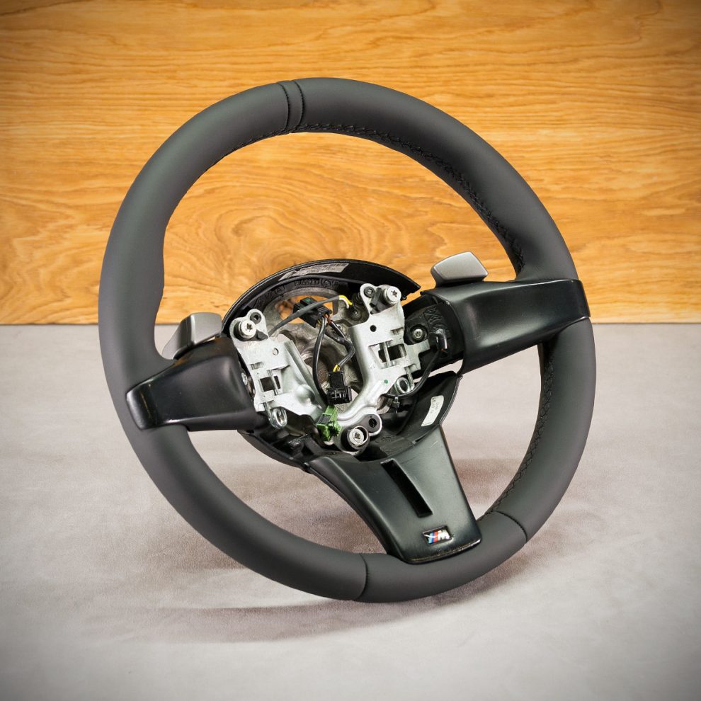 BMW Z4 E85 Custom Steering Wheel