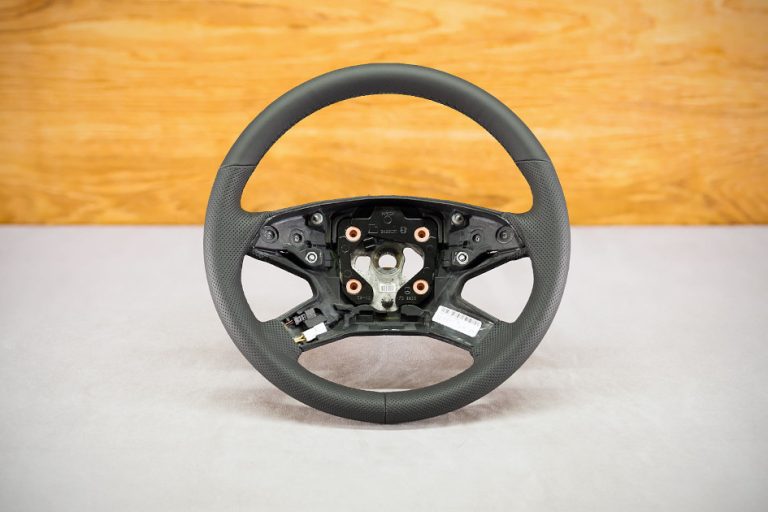 Mercedes-Benz GL X164 Custom steering wheel
