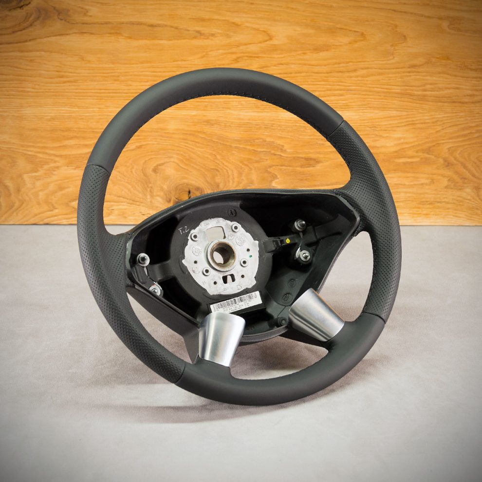 Mercedes-Benz Viano Custom steering wheel