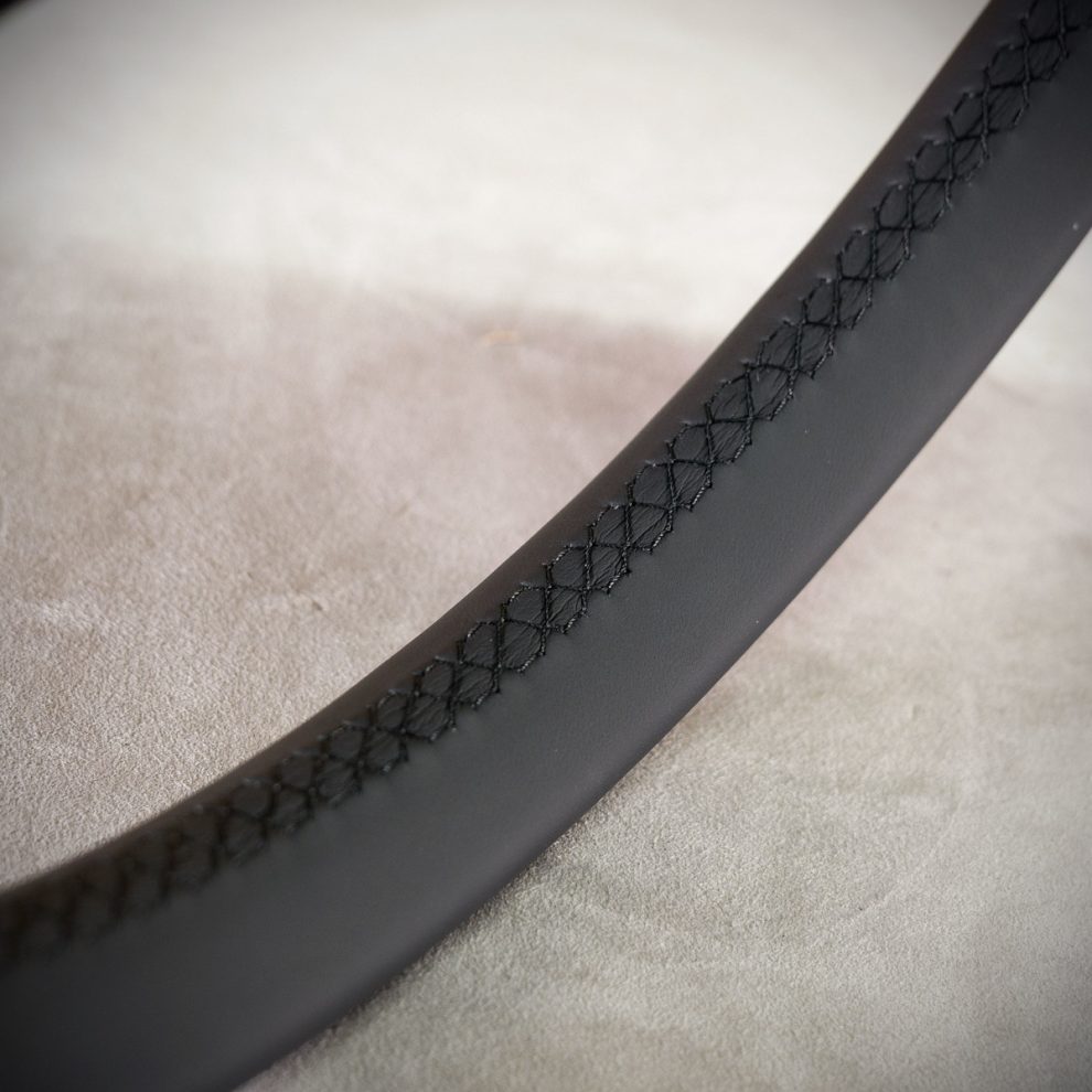 Mercedes-Benz Viano Custom steering wheel