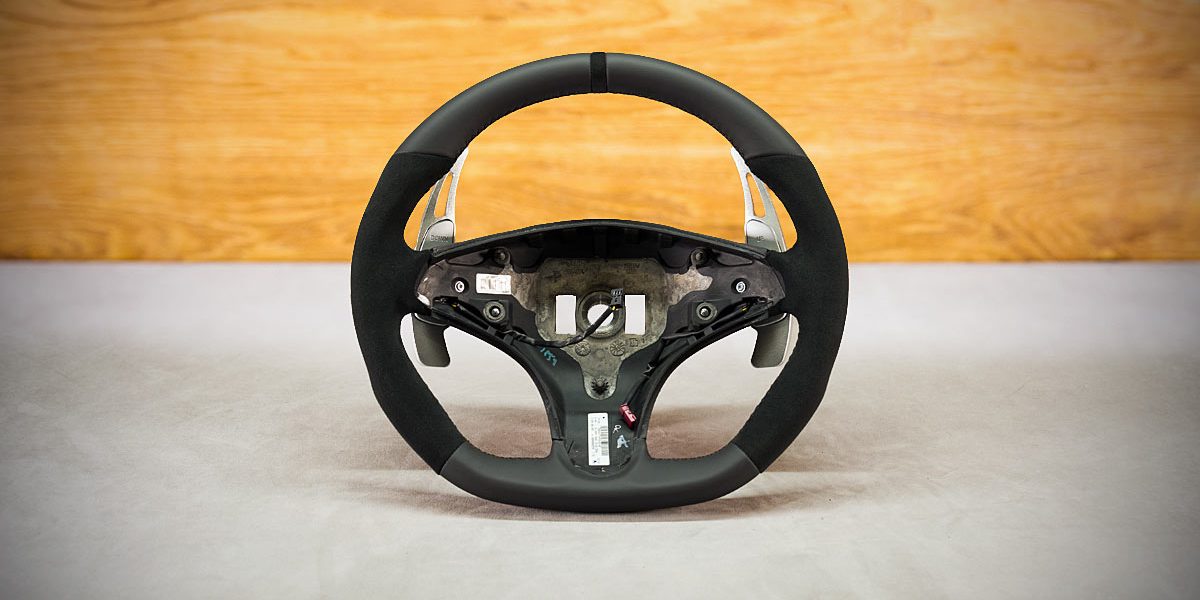 Mercedes-Benz C63 AMG W204 Custom steering wheel
