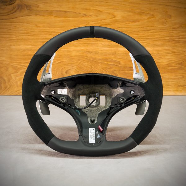 Mercedes-Benz W204 steering wheel after upholstery