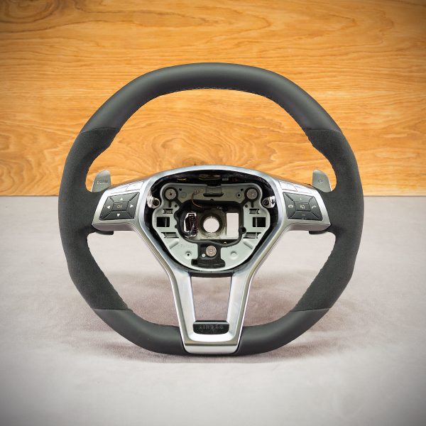 Mercedes-Benz W212 steering wheel after upholstery