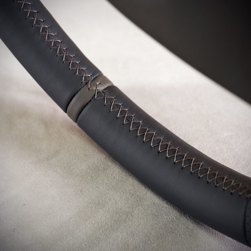 Nissan Patrol Custom steering wheel