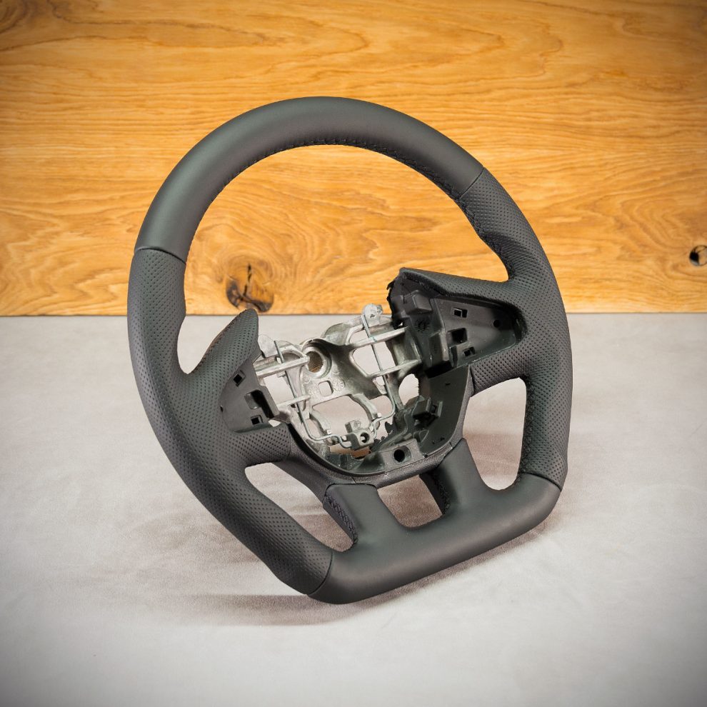 Renault Trafic Custom steering wheel