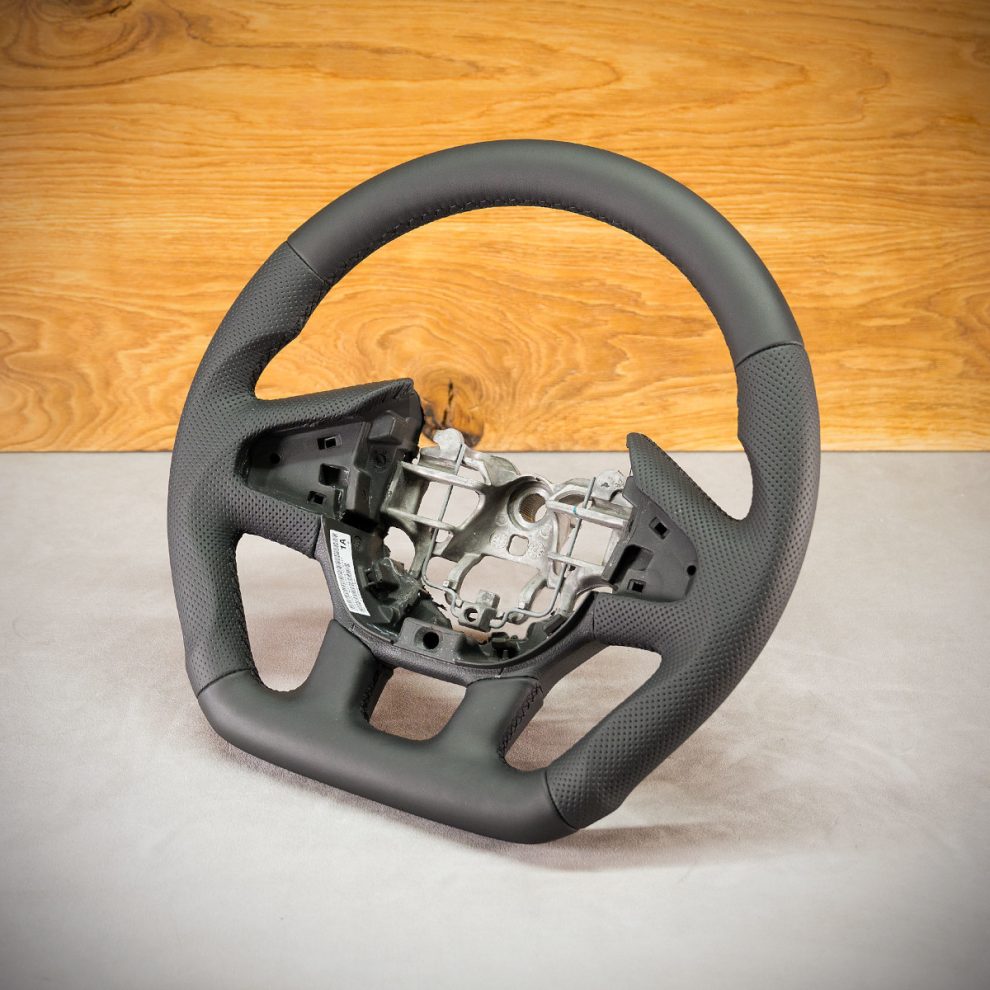 Renault Trafic Custom steering wheel