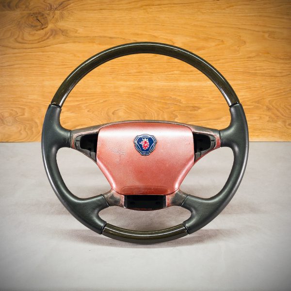 Scania R steering wheel before upholstery