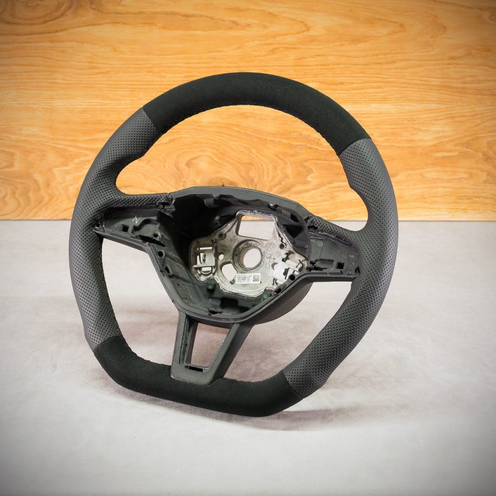 Skoda Octavia III Custom steering wheel