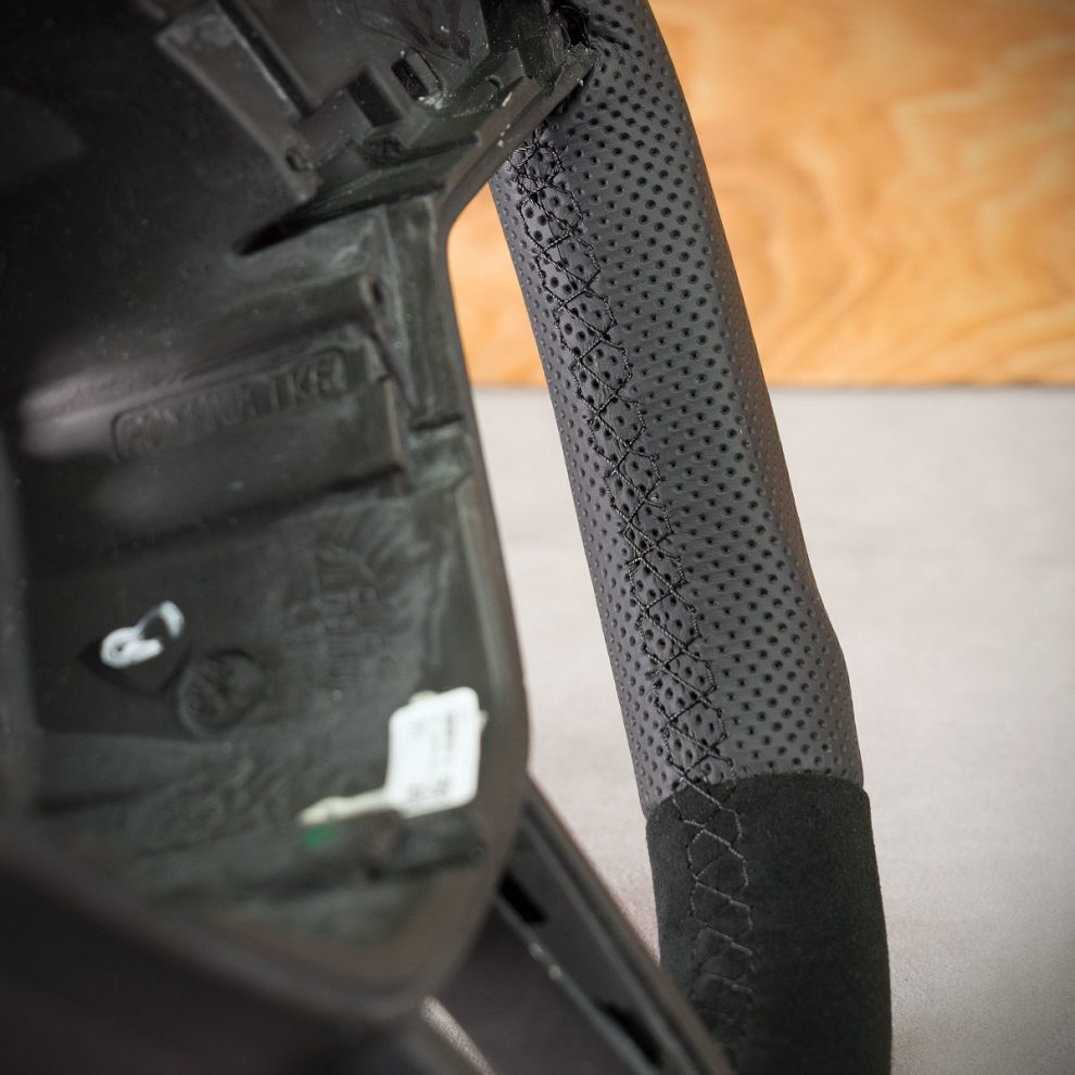 Skoda Octavia III Custom steering wheel