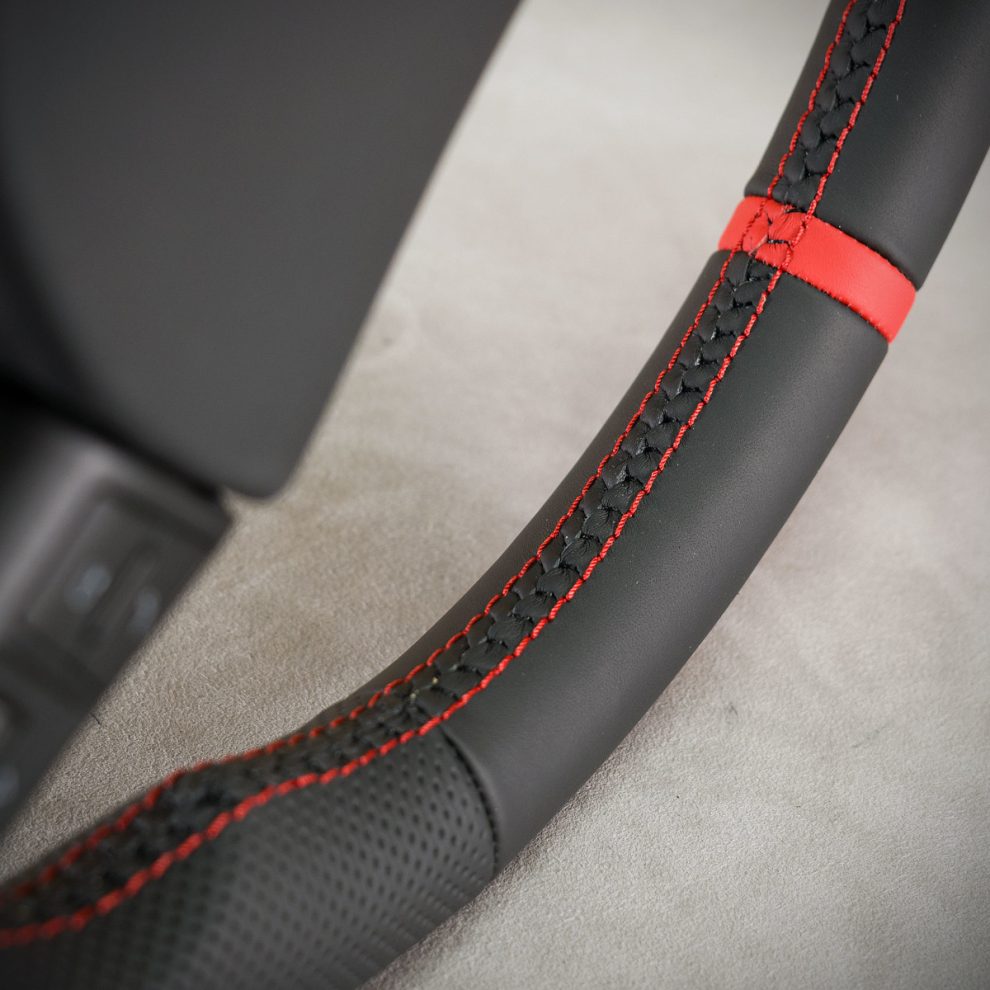 Skoda Octavia Mk2 VRS Custom steering wheel