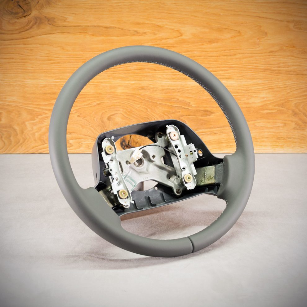 Toyota Hiace Custom steering wheel