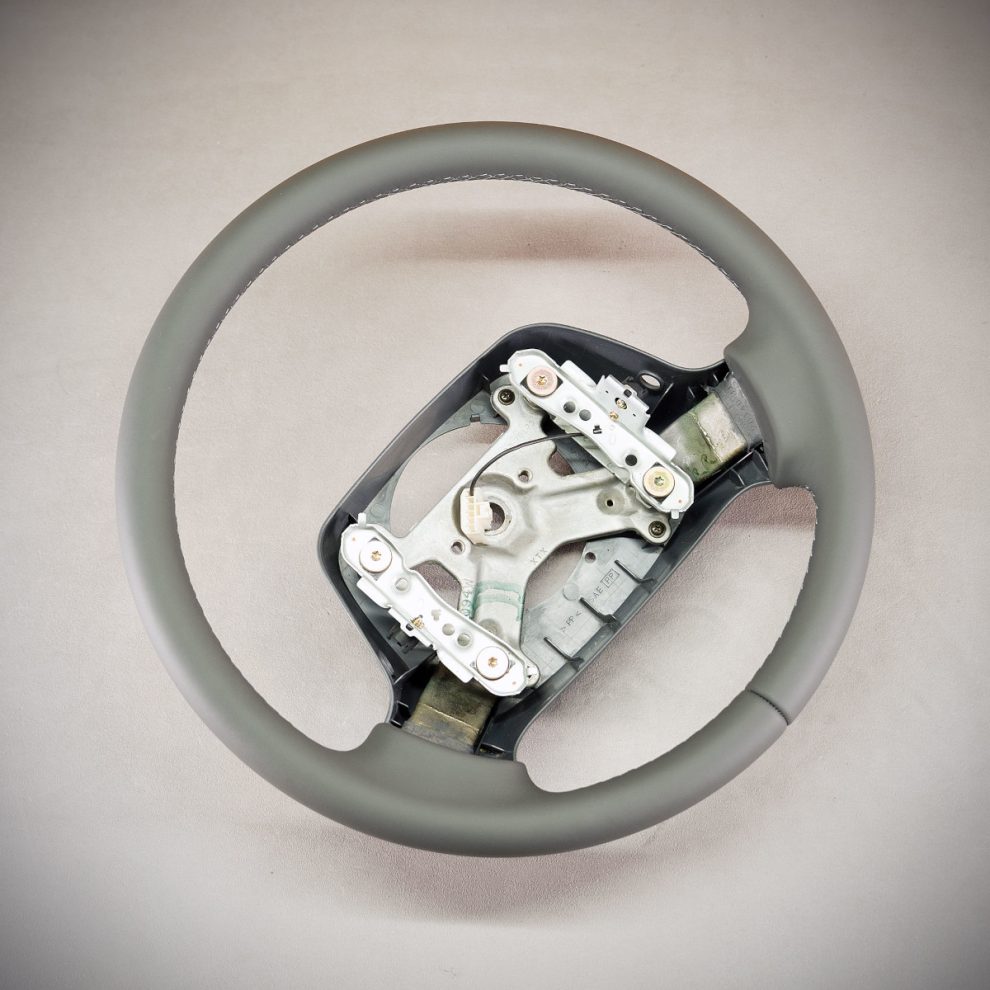 Toyota Hiace Custom steering wheel