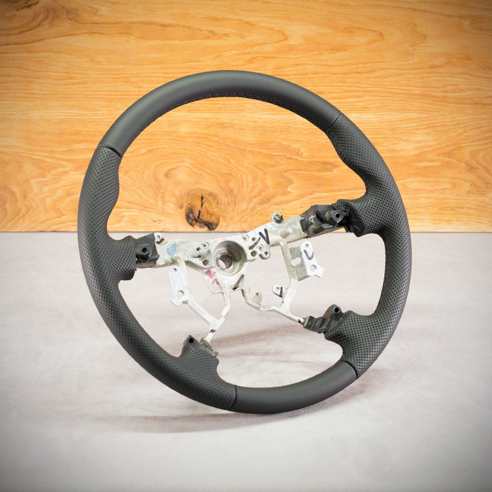 Toyota Hilux Custom steering wheel