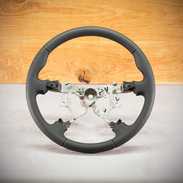 Toyota Hilux steering wheel after modification