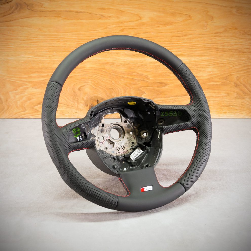 Audi A4 B7 Custom Steering Wheel