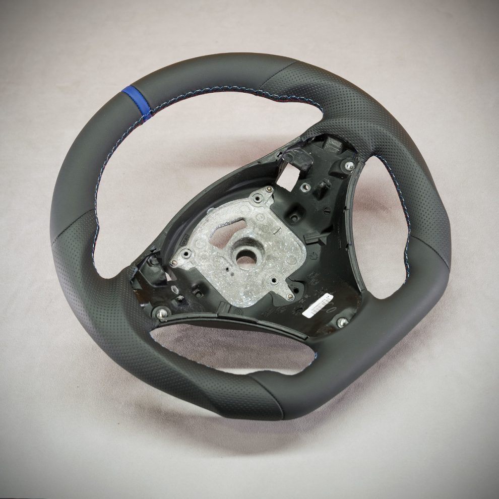 BMW E92 Custom steering wheel
