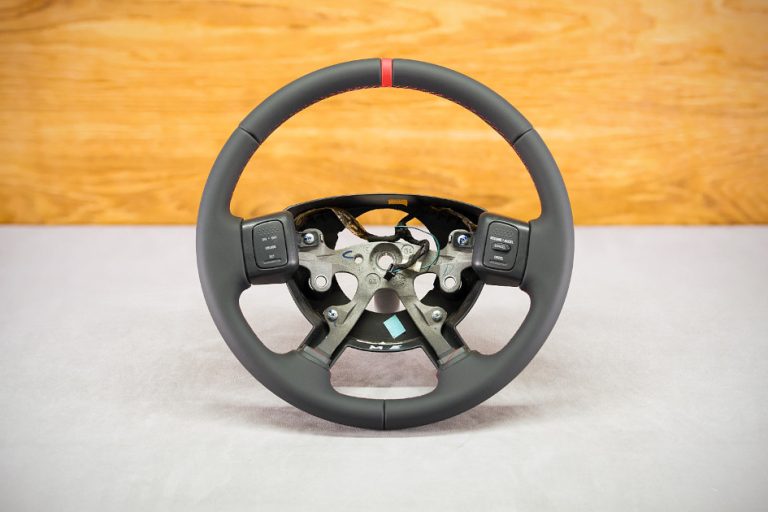 Dodge RAM Custom steering wheel