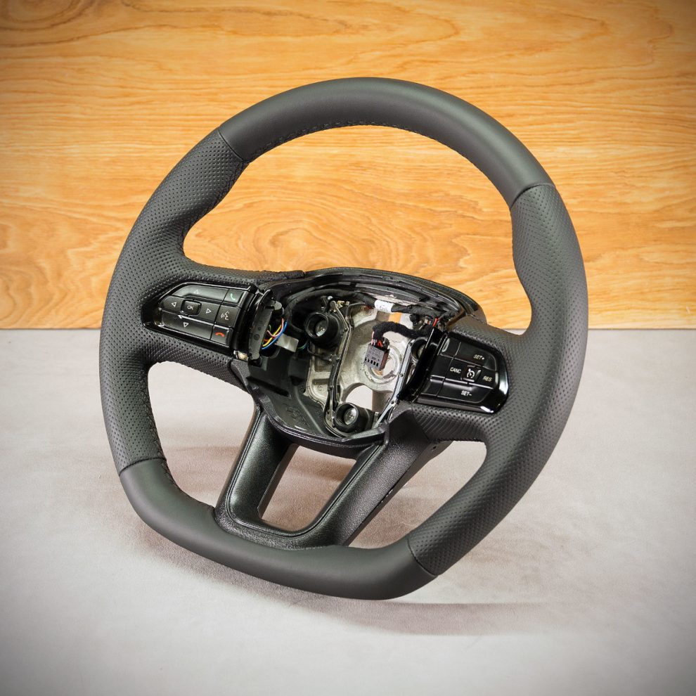 Dodge RAM Custom steering wheel
