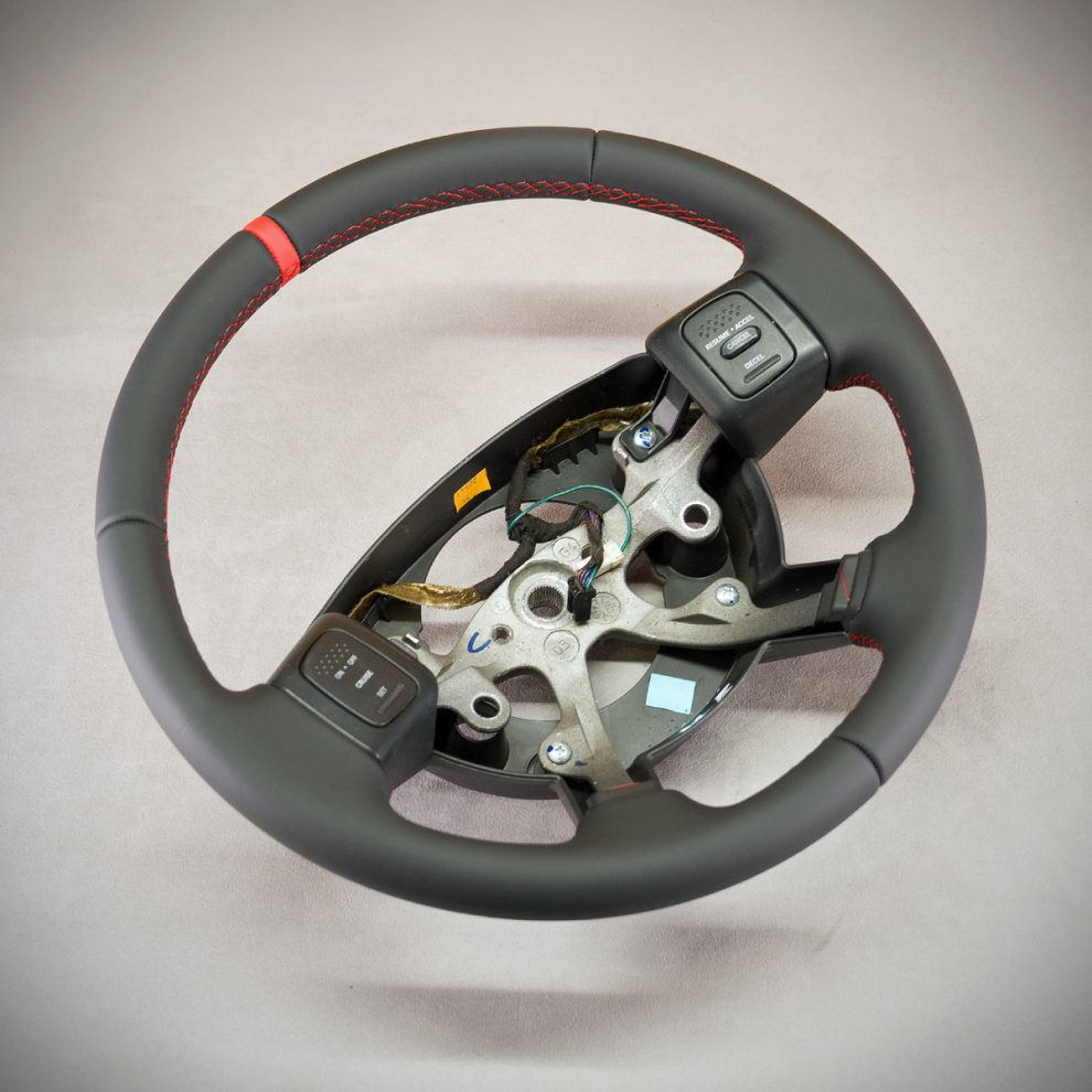 Dodge RAM Custom steering wheel