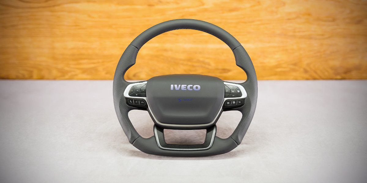 Iveco S-Way Custom steering wheel