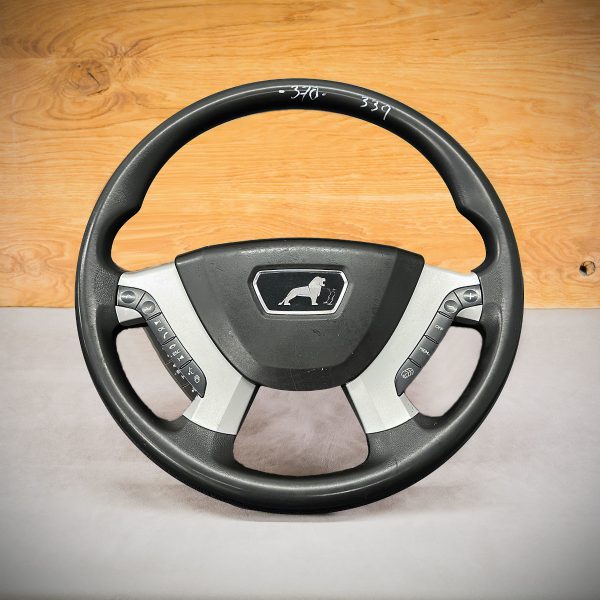 MAN TGX steering wheel before modification MAN TGX steering wheel before modification