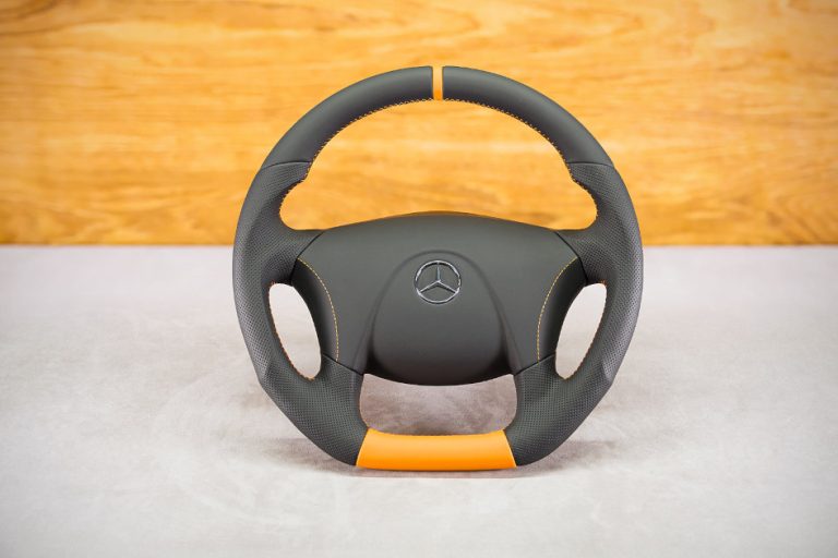 Mercedes-Benz Atego Custom steering wheel