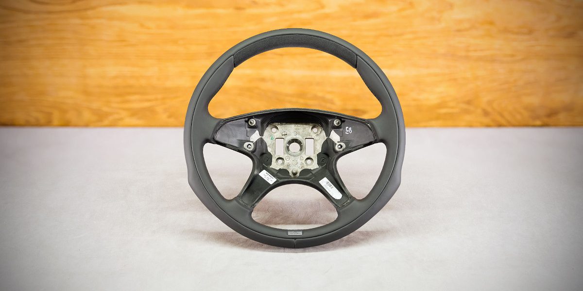 Mercedes-Benz W204 Custom steering wheel
