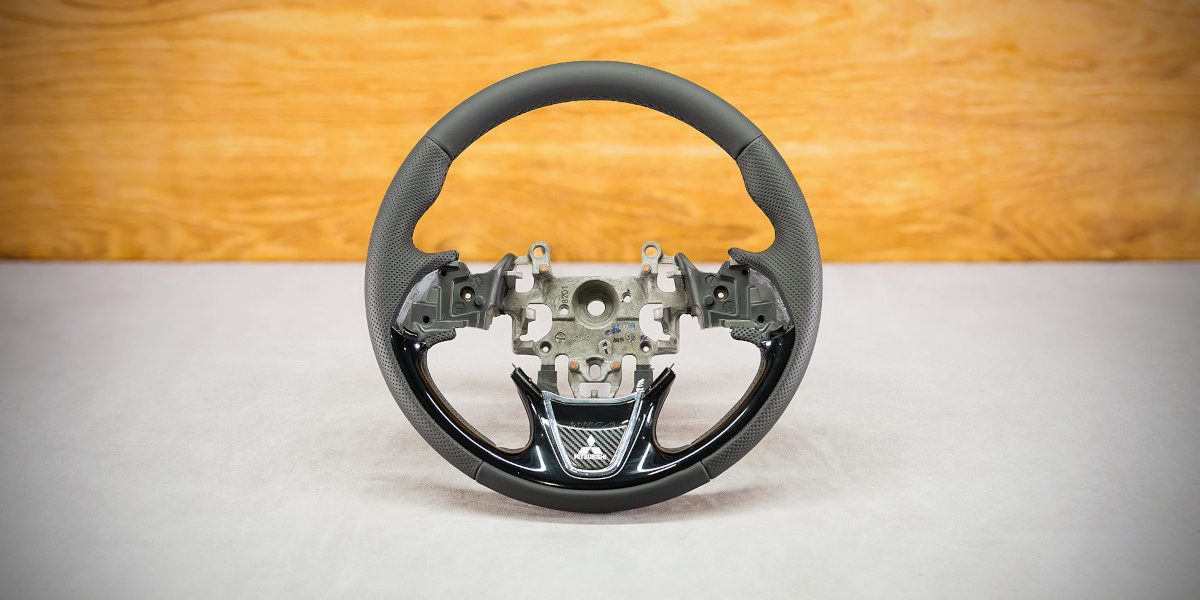 Mitsubishi Eclipse Custom steering wheel