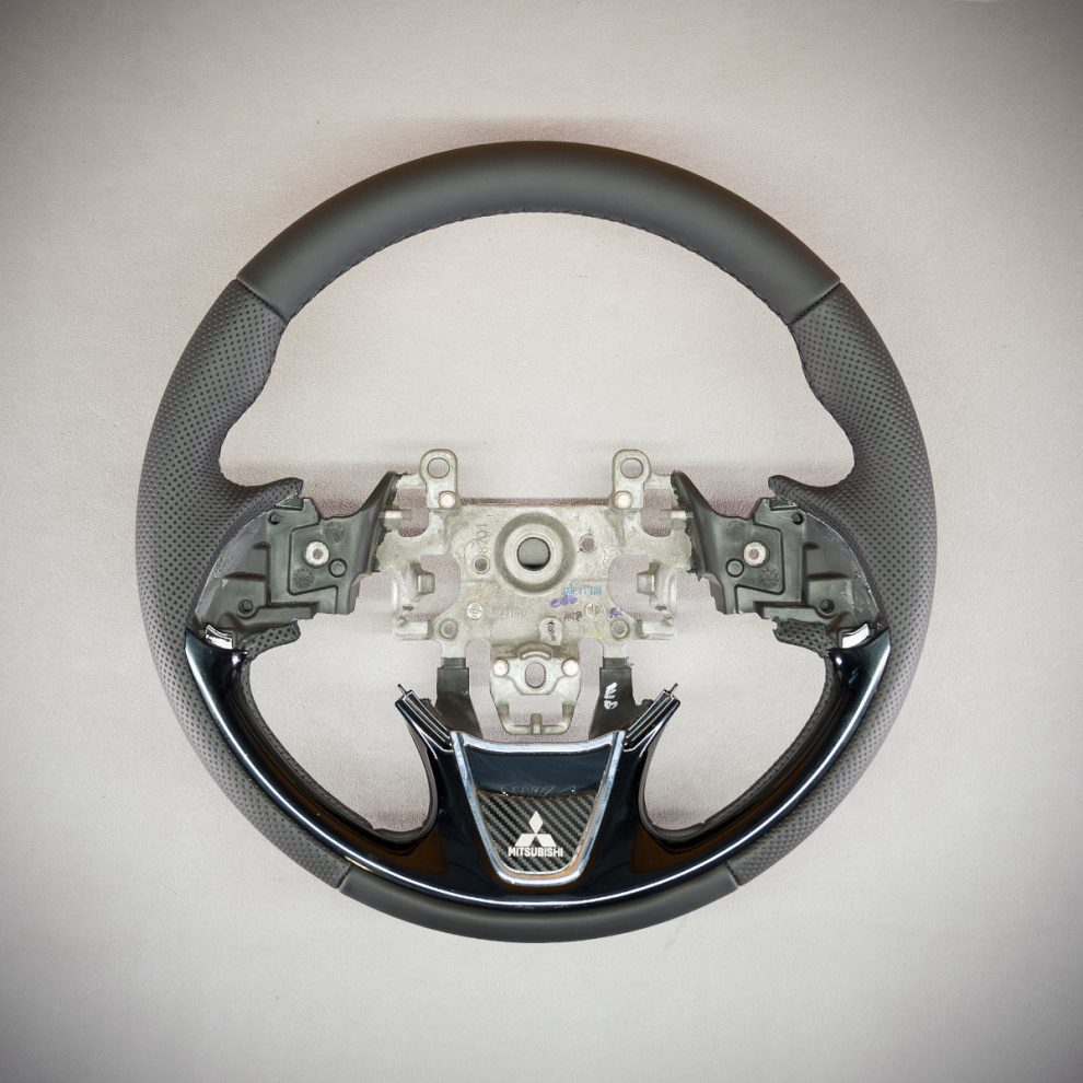 Mitsubishi Eclipse Custom steering wheel
