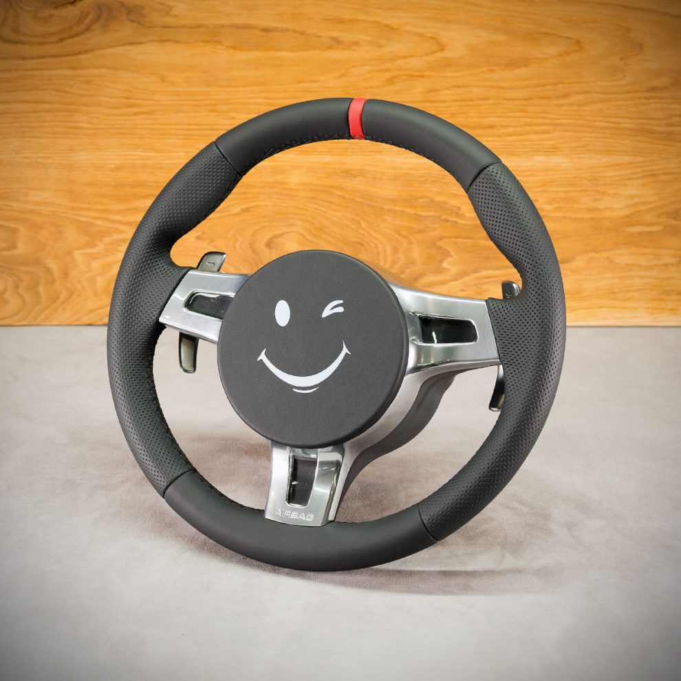Porsche Cayman Custom steering wheel