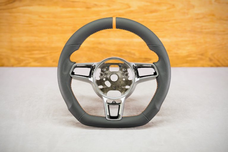 Porsche Macan Custom steering wheel