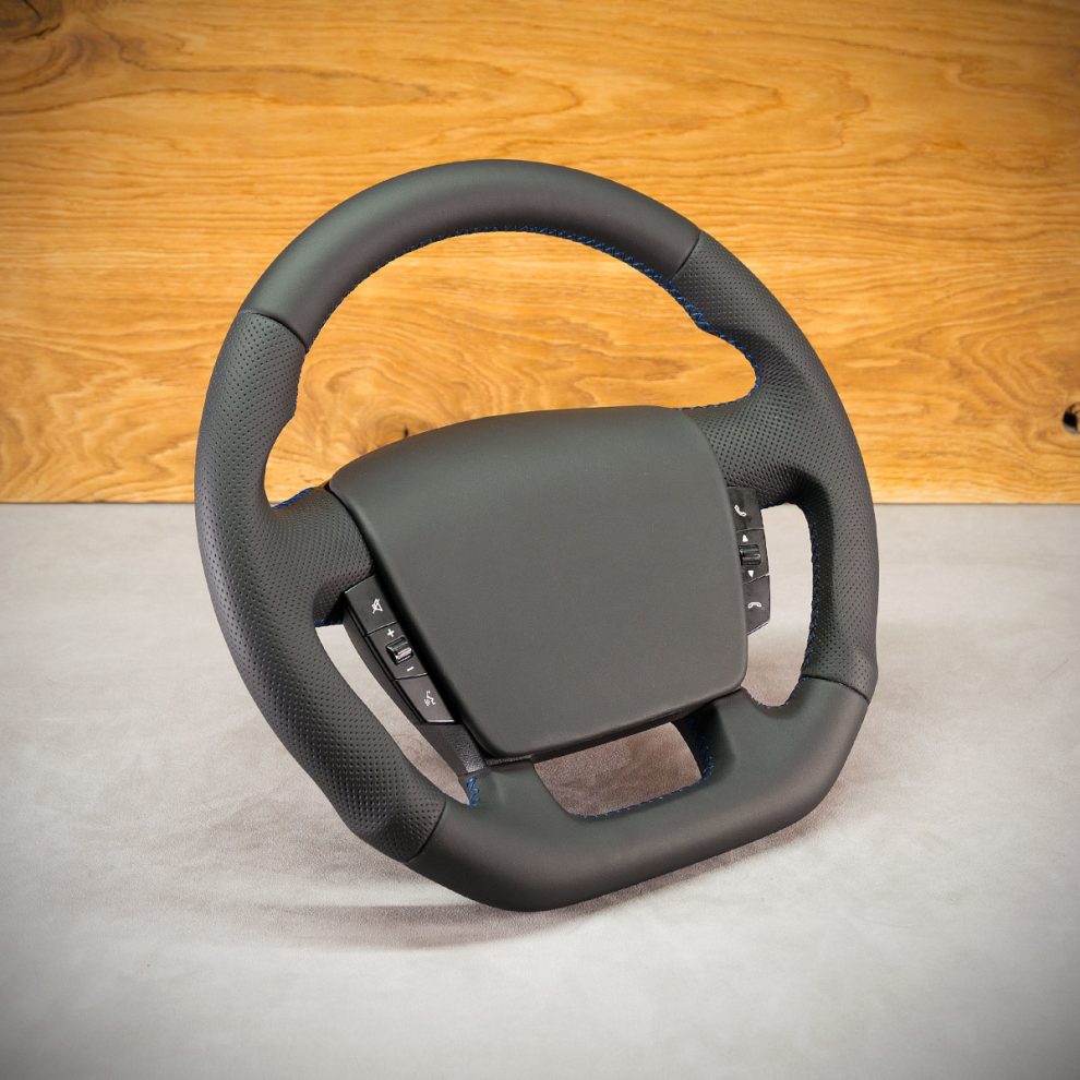 RAM ProMaster Custom steering wheel